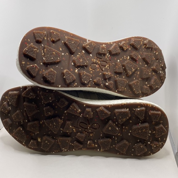 OTBT Speed Leather Woman’s Sneakers in Mist - Picture 9 of 11